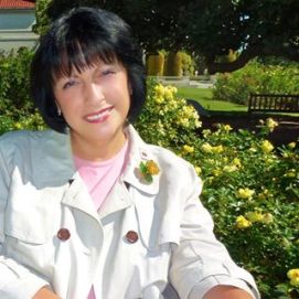 579078_4795891698093_764946399_n